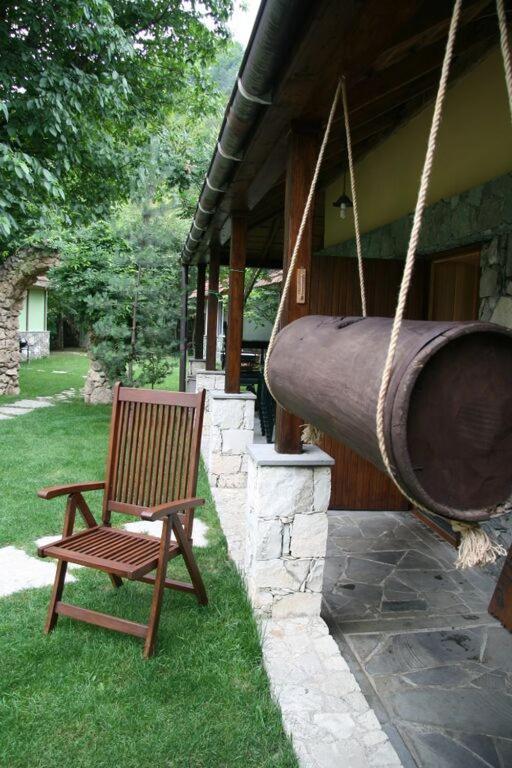 Bed and Breakfast Eco Garden Діліжан Екстер'єр фото