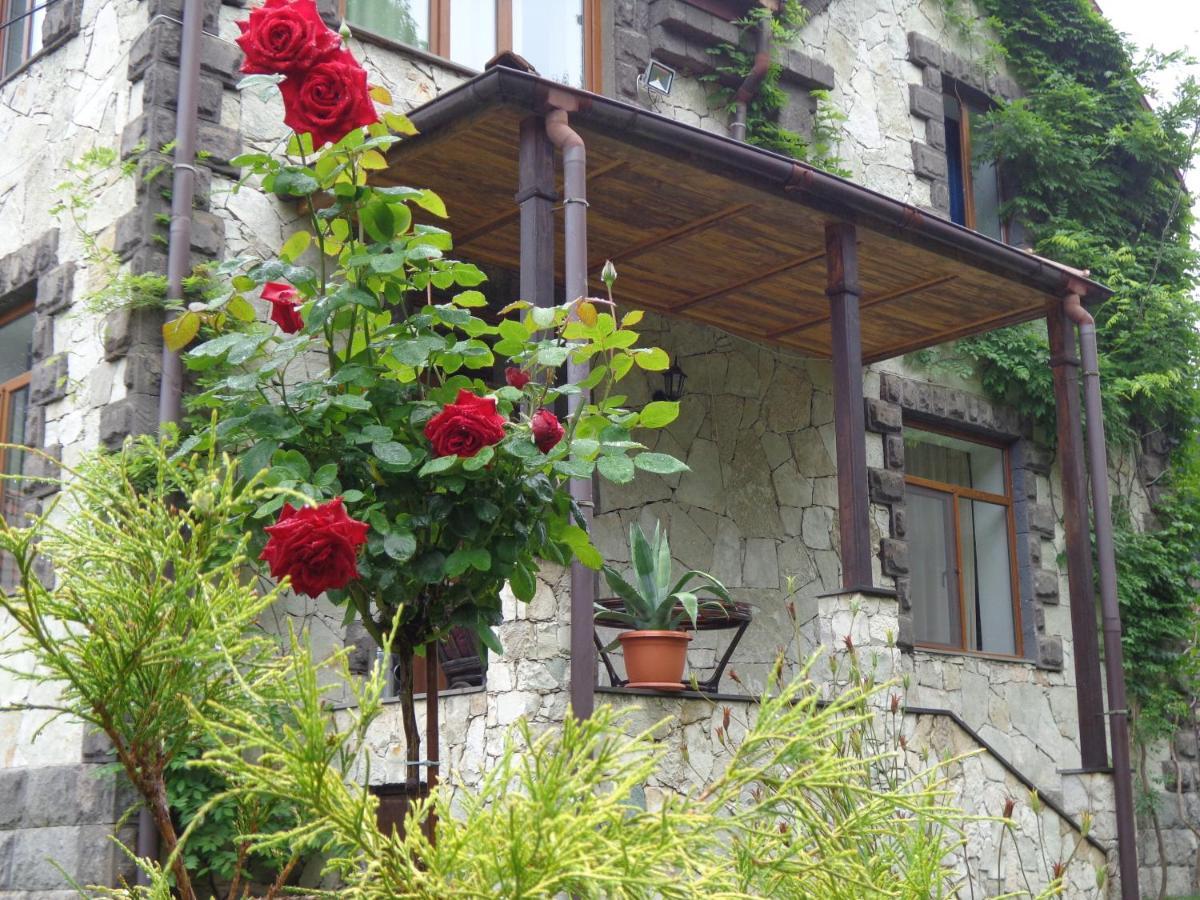Bed and Breakfast Eco Garden Діліжан Екстер'єр фото